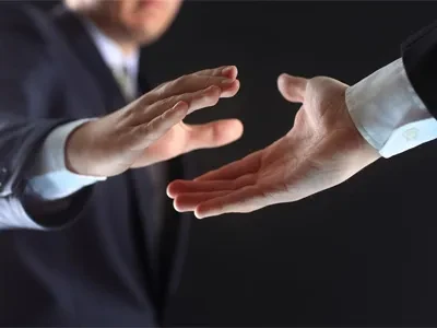 গ্রীষ্মের অন্দর কুলিং, জিংহে প্রতিফলিত একটি কৌশল আছে