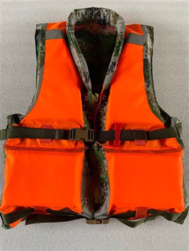 লাইফ জ্যাকেট অনেক ধরনের আছে