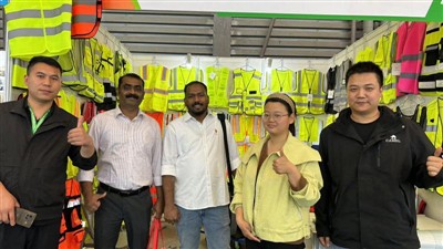 শহরের রাতের দৃশ্য নতুন হাইলাইট